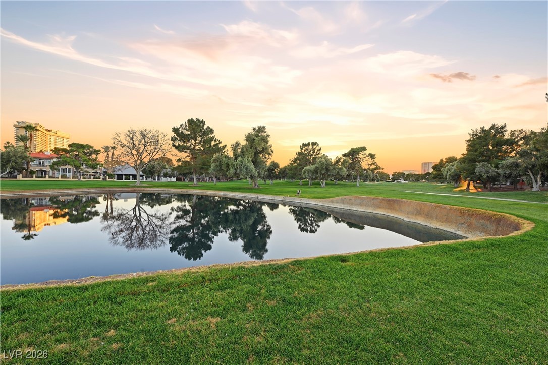 2861 Queens Courtyard Drive