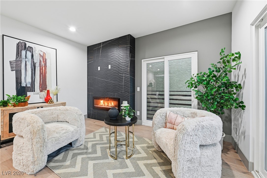 2861 Queens Courtyard Drive