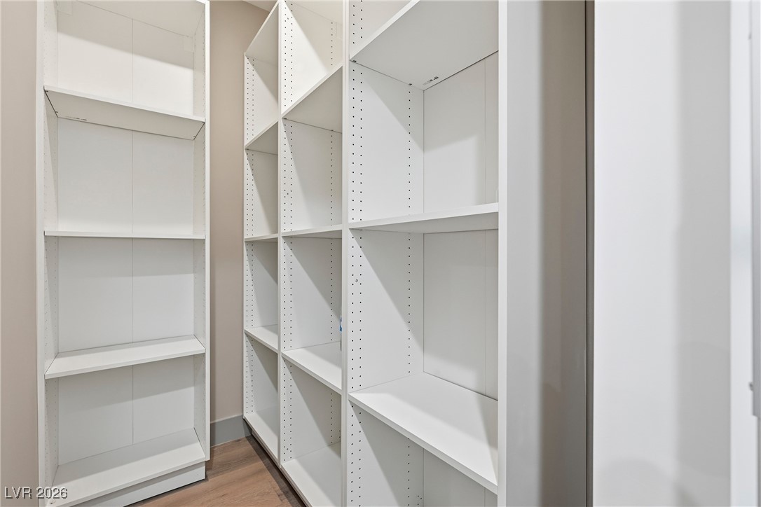 2861 Queens Courtyard Drive