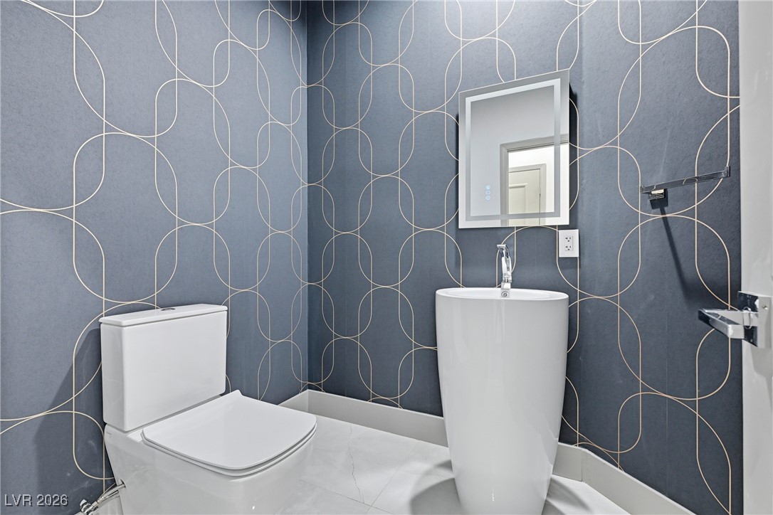 2861 Queens Courtyard Drive