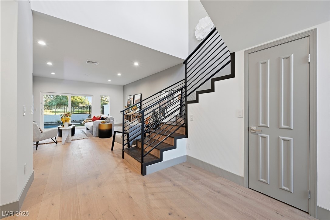 2861 Queens Courtyard Drive