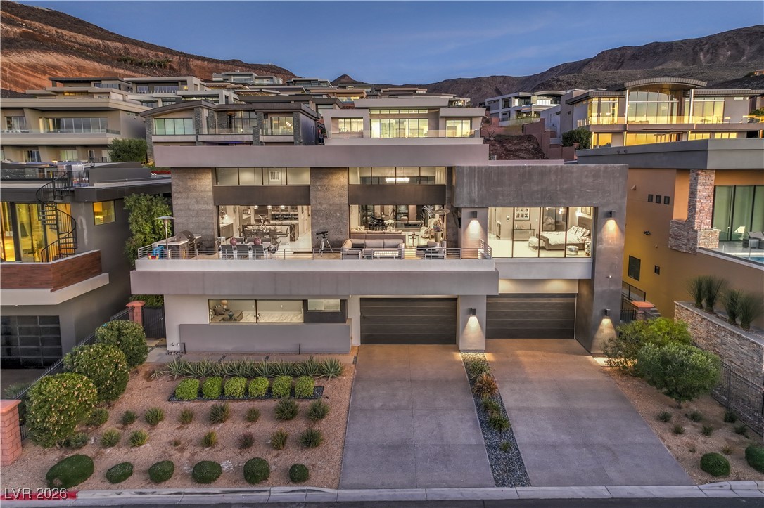 671 Scenic Rim Drive