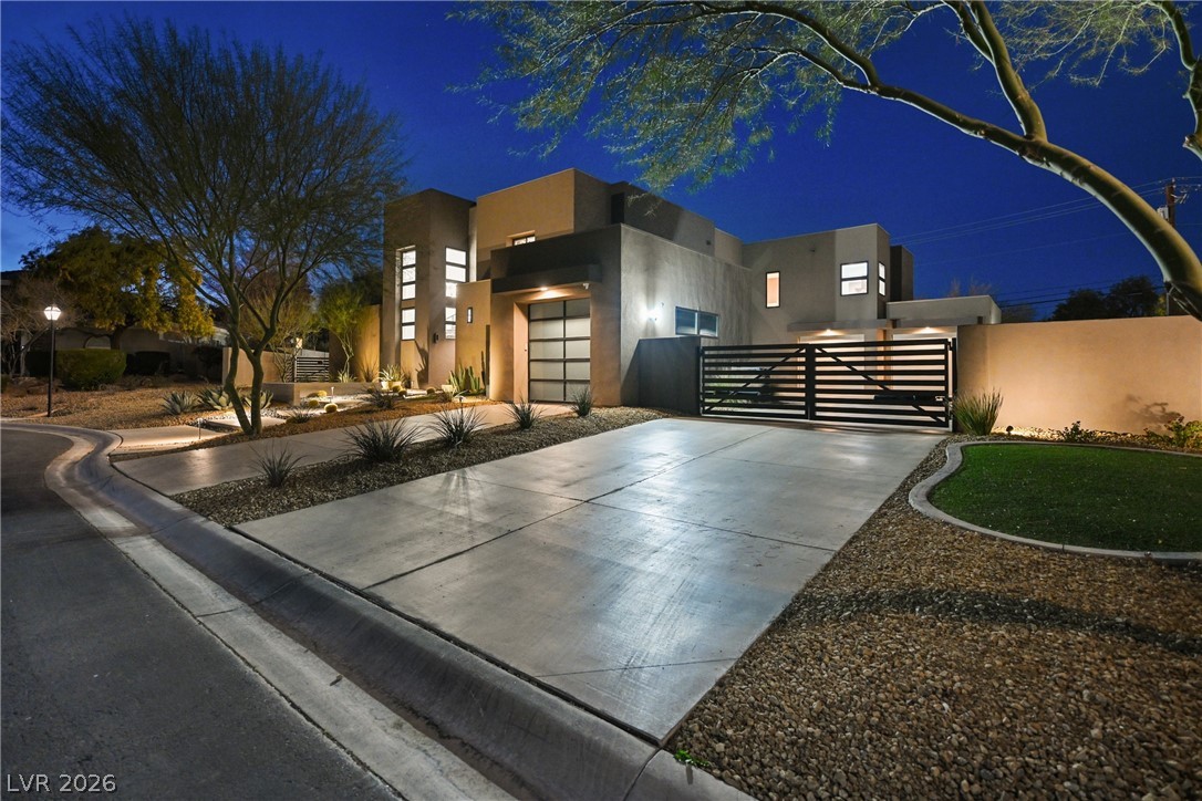 3740 Caesars Circle
