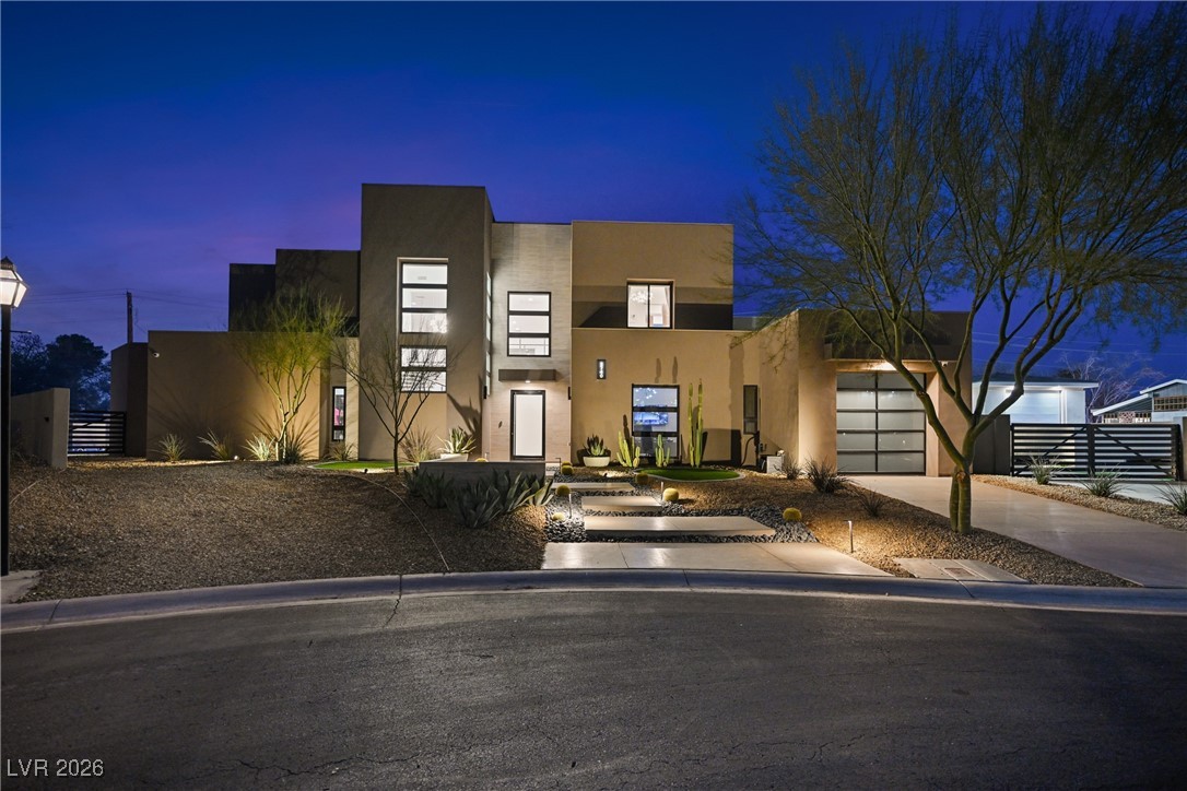 3740 Caesars Circle