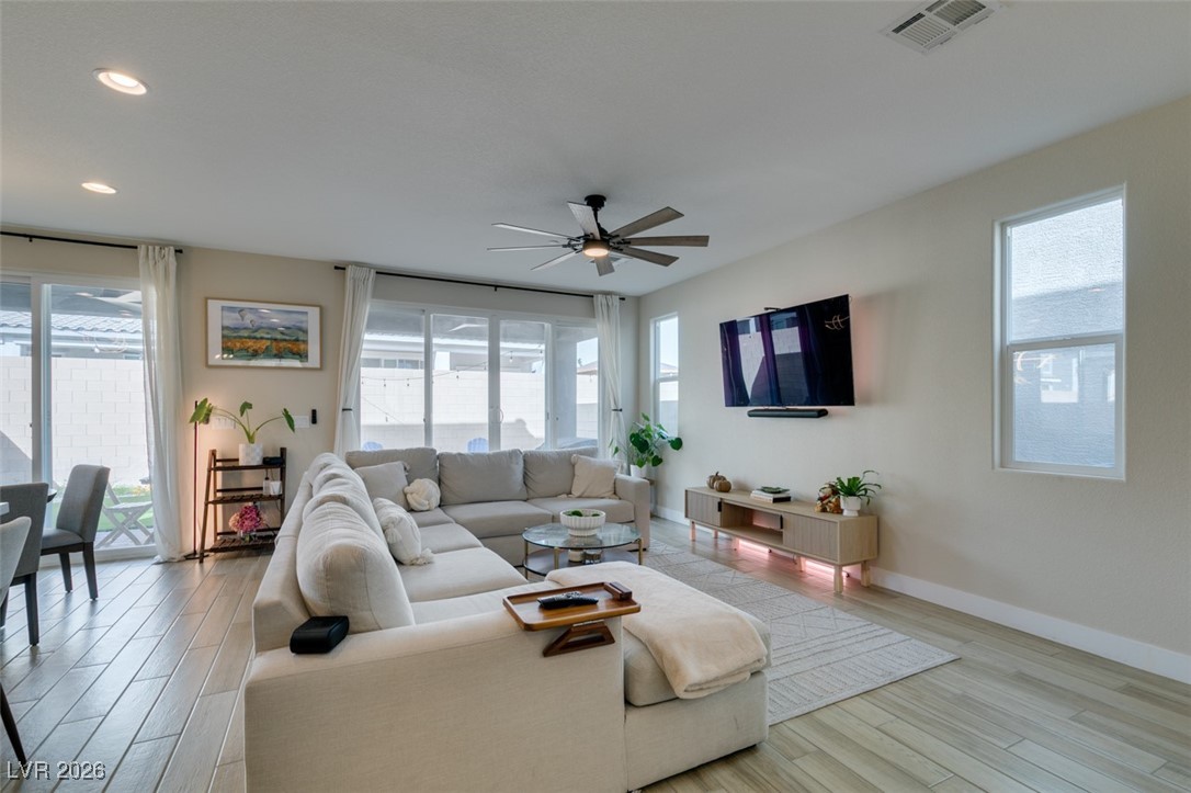 5059 Tranquil View Street