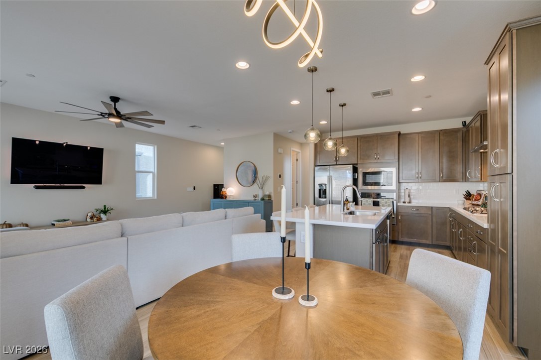 5059 Tranquil View Street