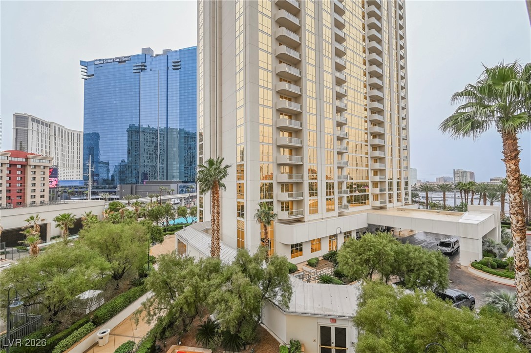 135 East HARMON Avenue 305