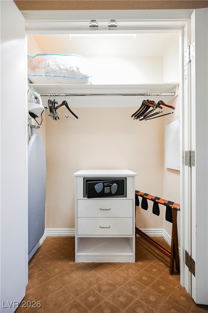 135 East HARMON Avenue 305