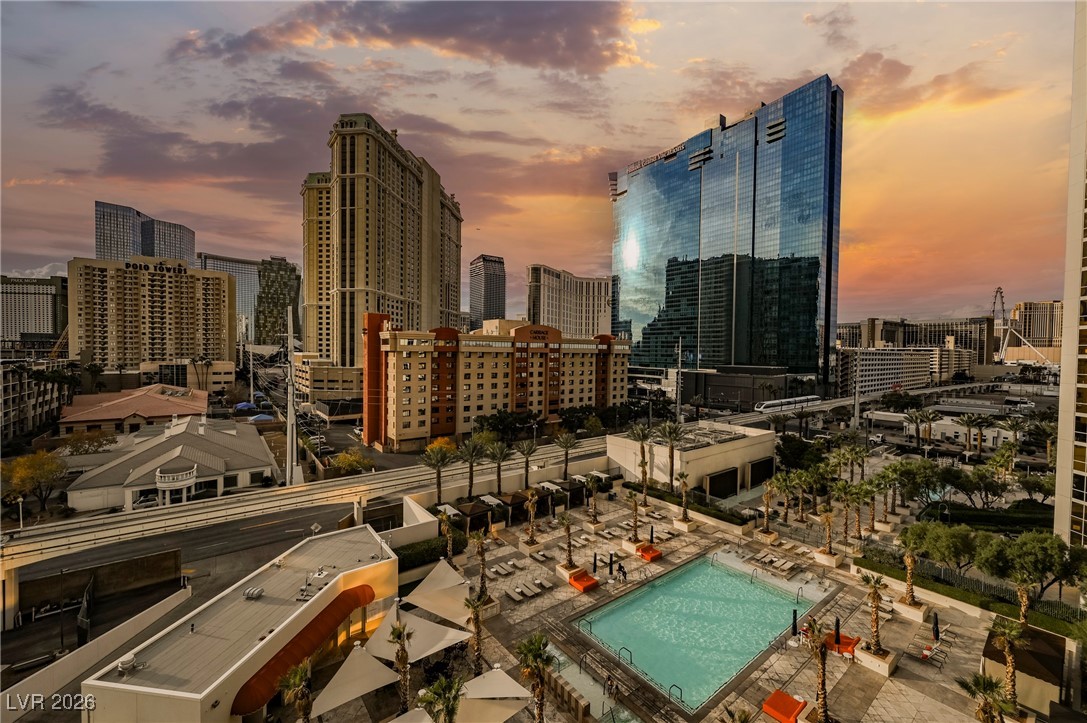 135 East HARMON Avenue 305