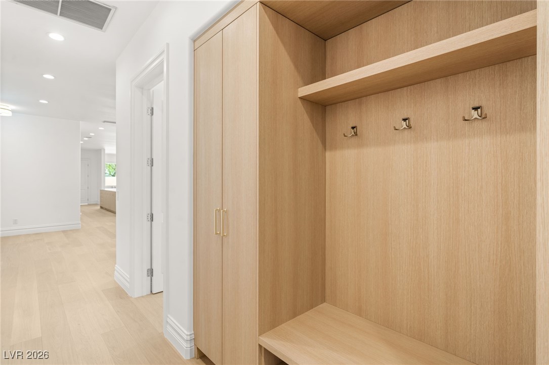 428 Saint Andrews Court