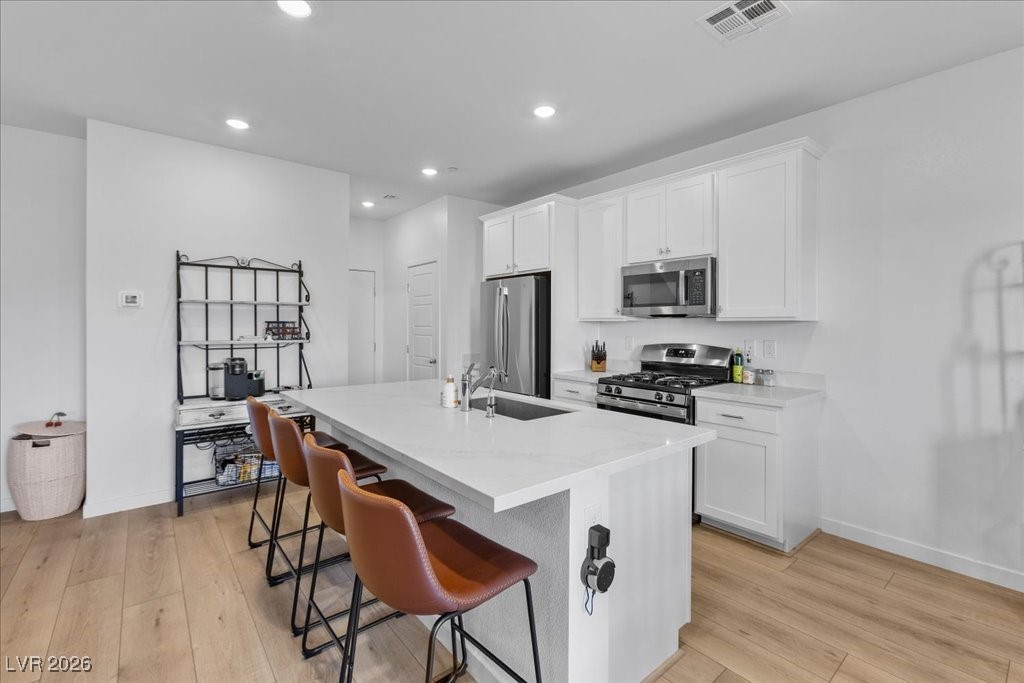 9804 Olivia Edge Street