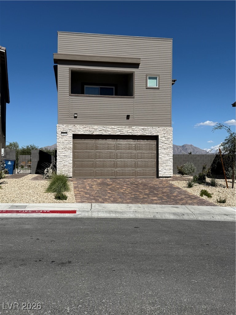 9804 Olivia Edge Street