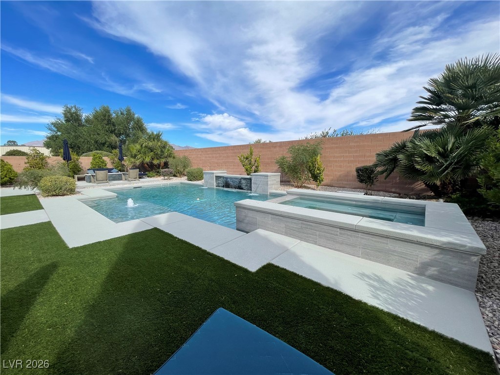 6630 Collingsworth Street