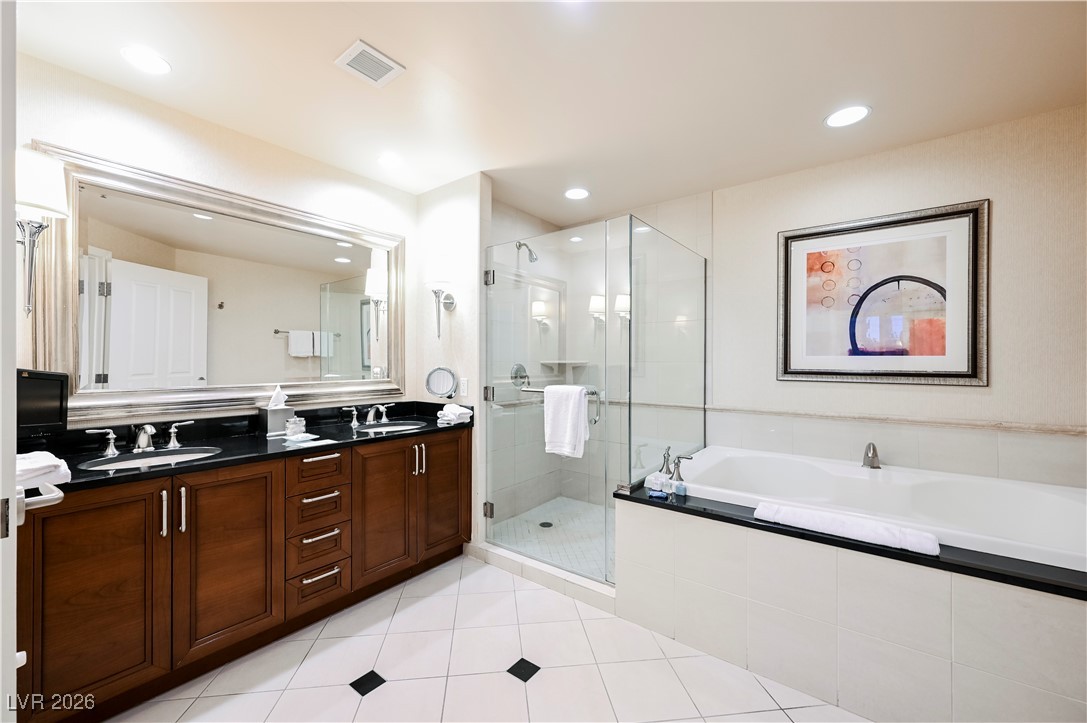 135 East HARMON Avenue 315