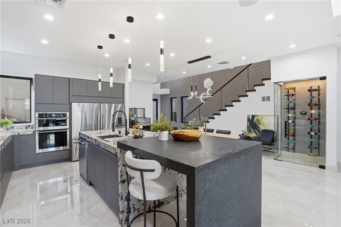 2824 Queens Courtyard Drive