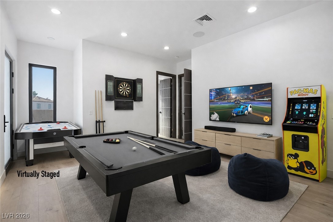 2824 Queens Courtyard Drive