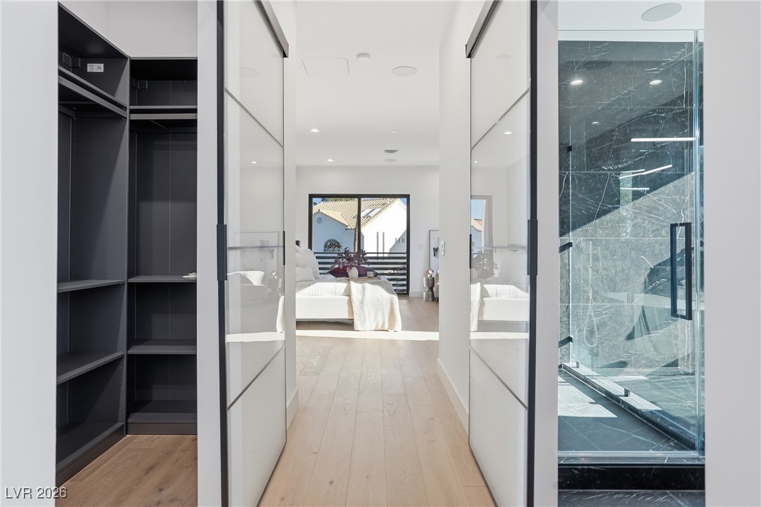 2824 Queens Courtyard Drive