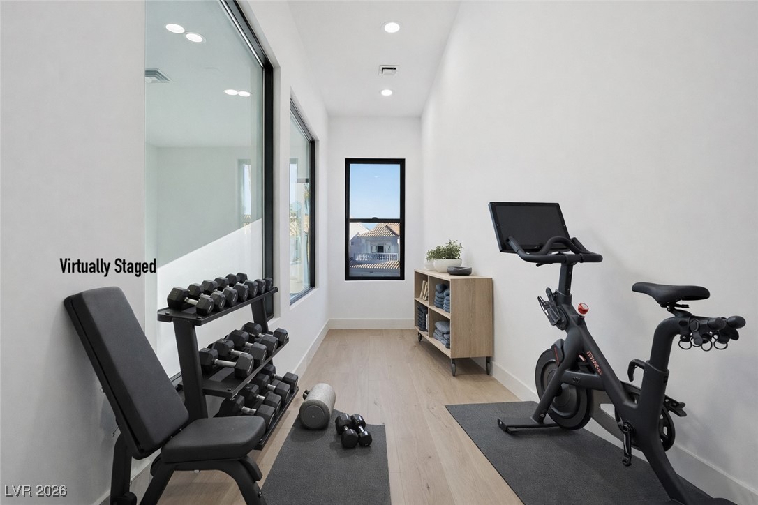 2824 Queens Courtyard Drive