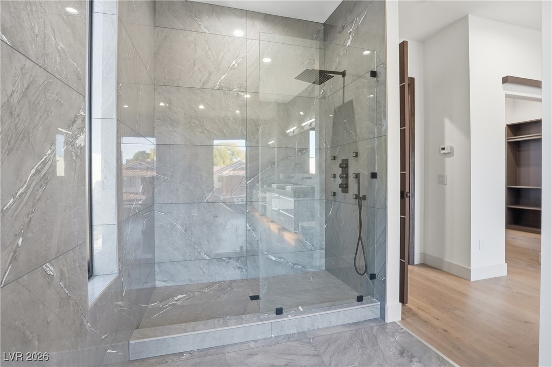 2824 Queens Courtyard Drive