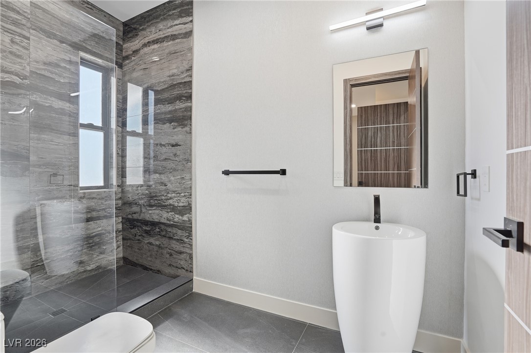 2824 Queens Courtyard Drive