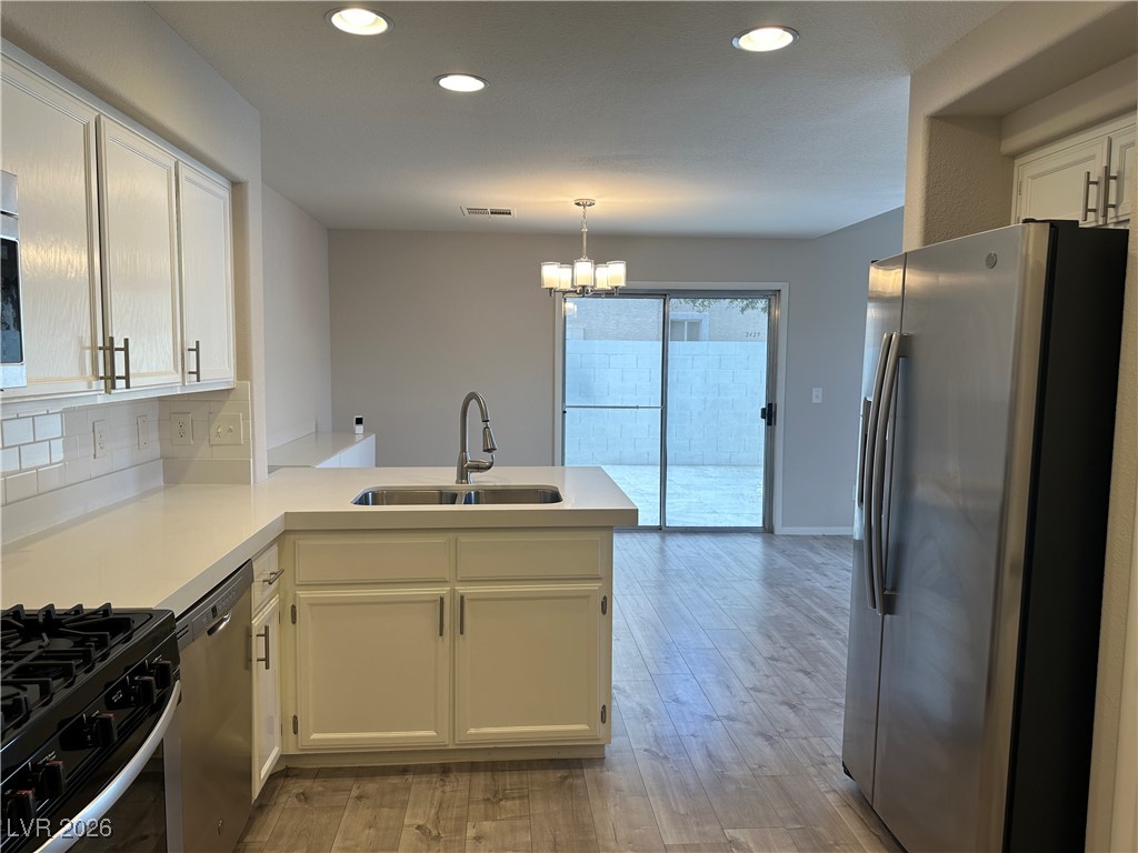 2427 Cliffwood Drive