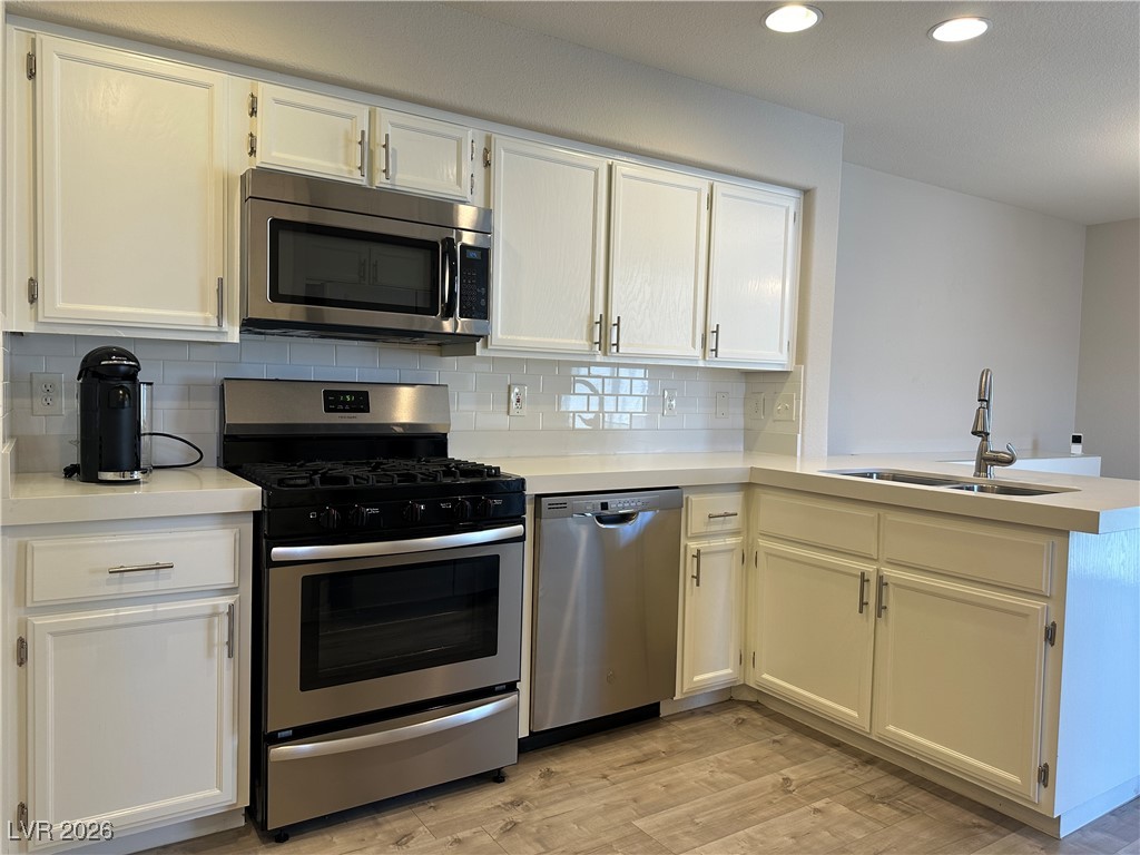 2427 Cliffwood Drive