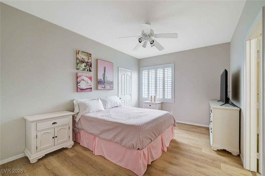 9339 Desert Heat Avenue