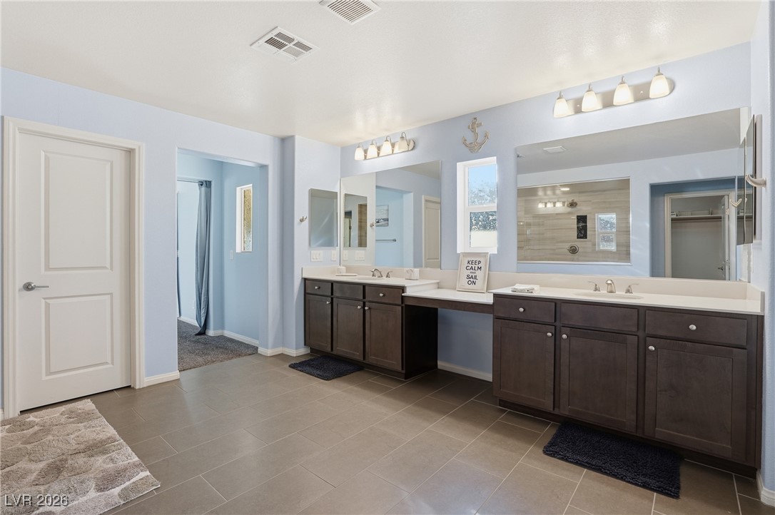 4631 Eagle Nest Peak Street