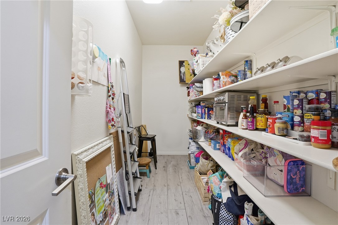 4631 Eagle Nest Peak Street