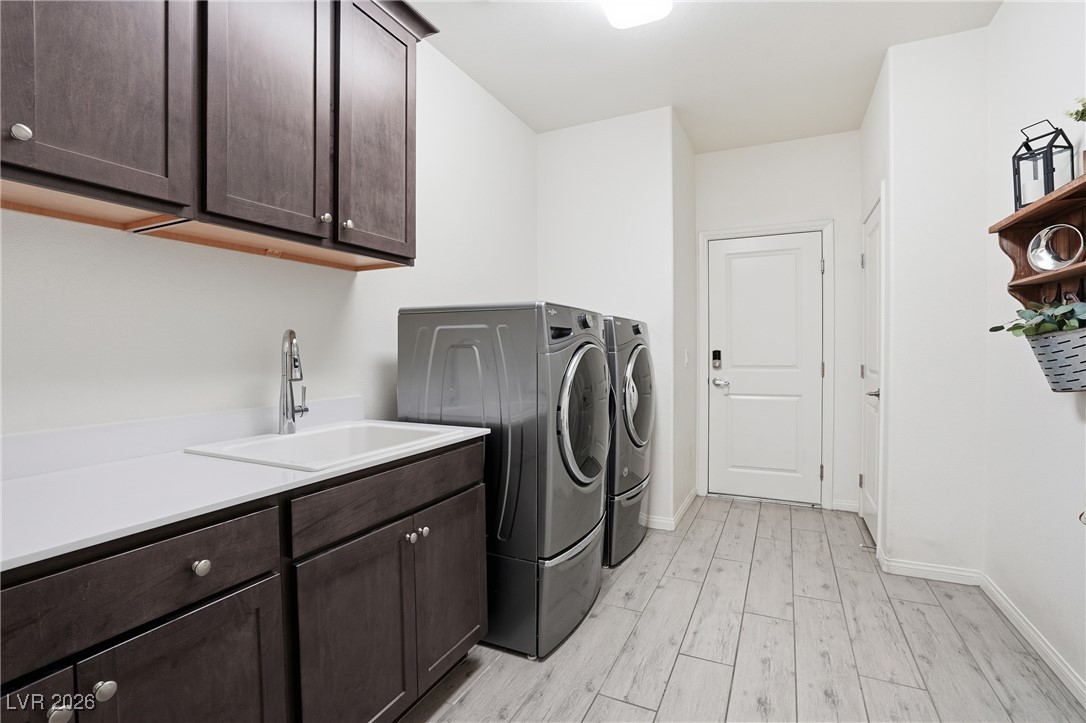 4631 Eagle Nest Peak Street