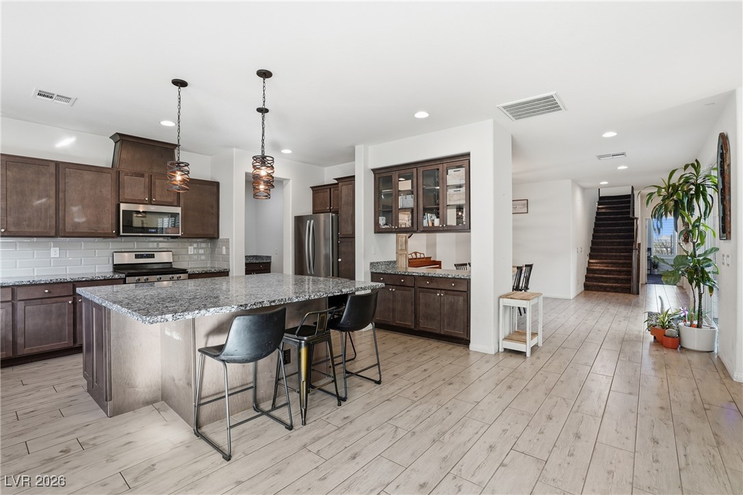 4631 Eagle Nest Peak Street