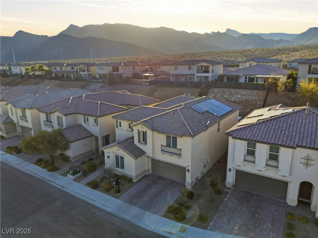 4631 Eagle Nest Peak Street