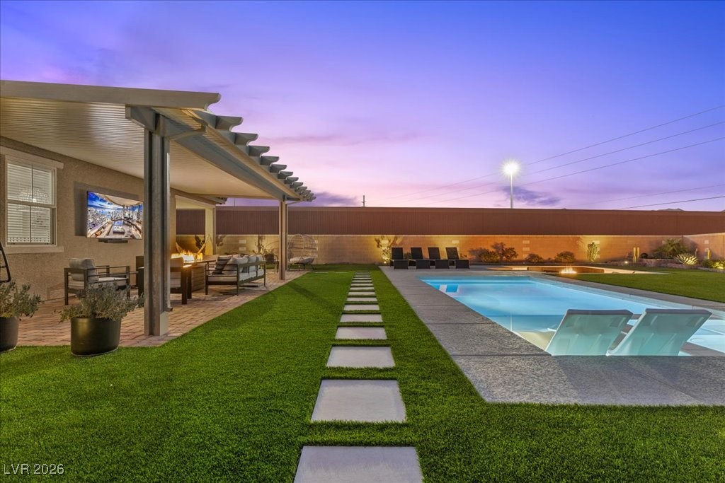 4304 Hatch Bend Avenue