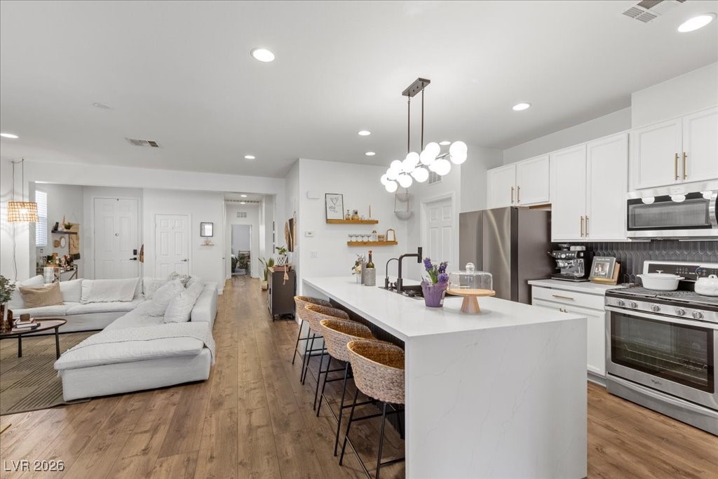 4304 Hatch Bend Avenue