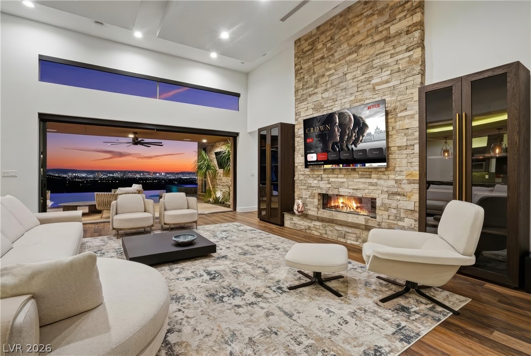 2224 Ledge Rock Lane