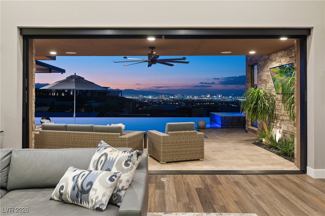 2224 Ledge Rock Lane