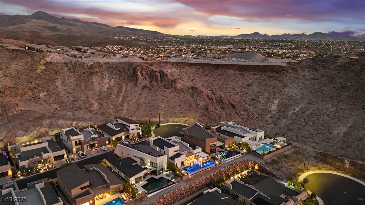 2224 Ledge Rock Lane