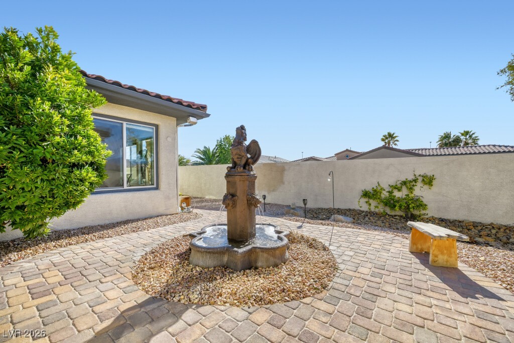 6426 Orto Botanico Court