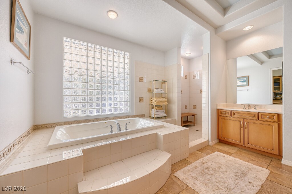 6426 Orto Botanico Court