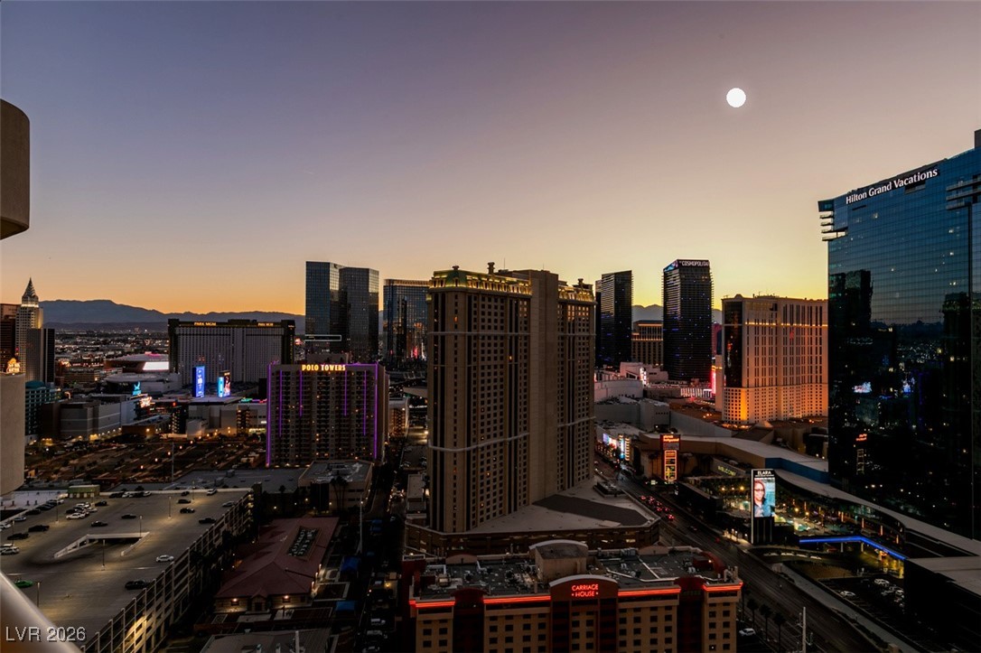 145 East HARMON Avenue 2521