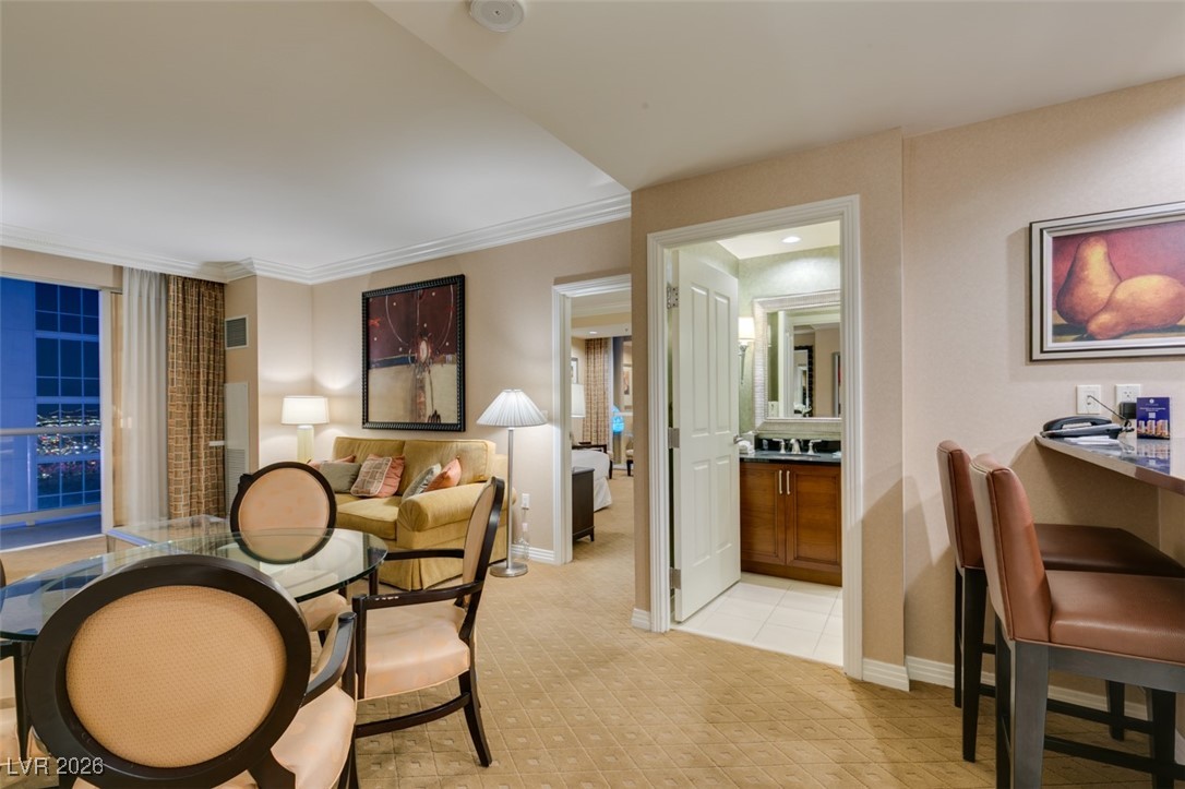 145 East HARMON Avenue 2521