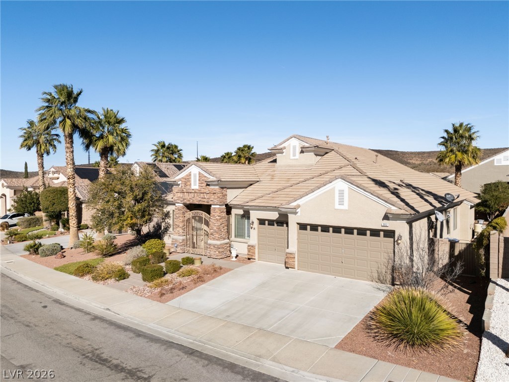 2052 Sinfonia Avenue