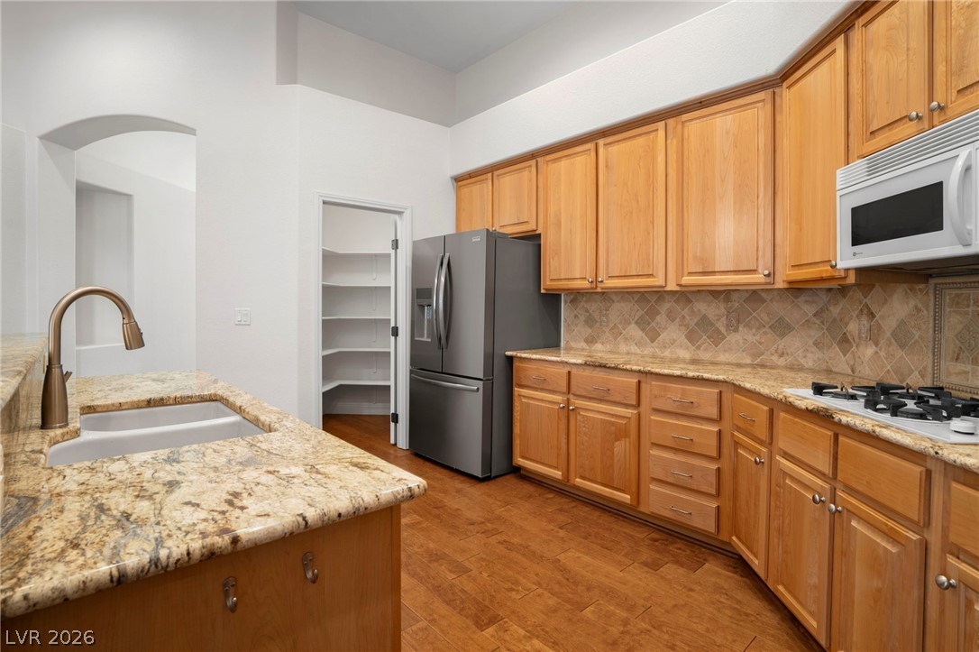 2052 Sinfonia Avenue