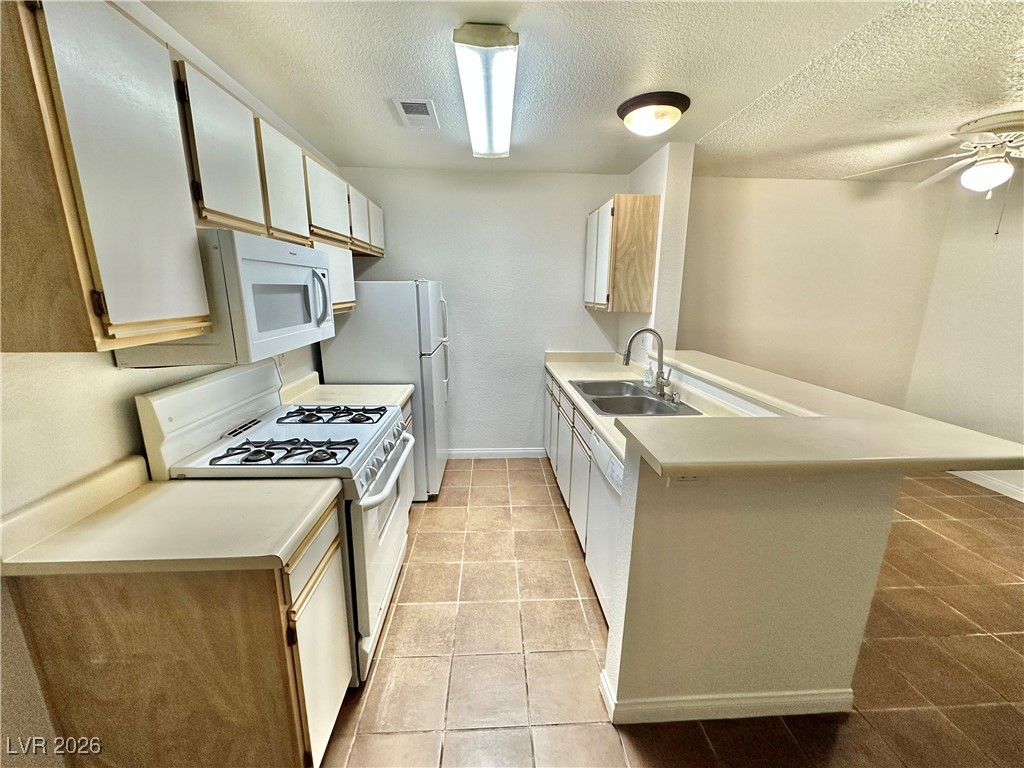 2200 South FORT APACHE Road 2185