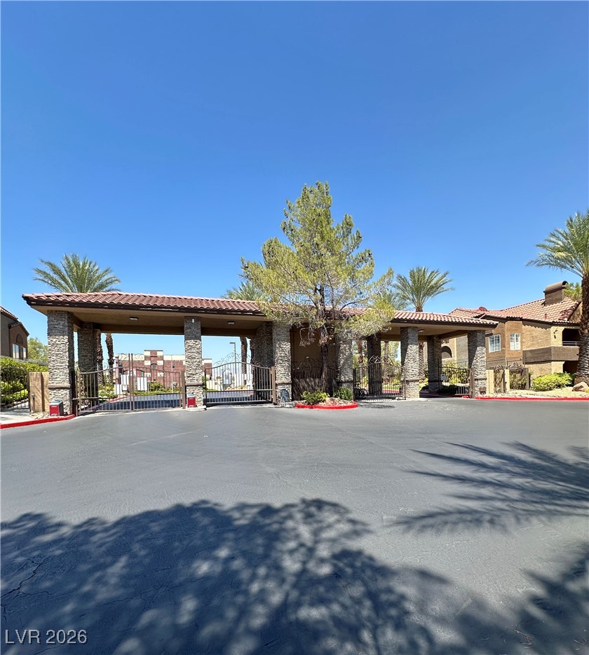 2200 South FORT APACHE Road 2185