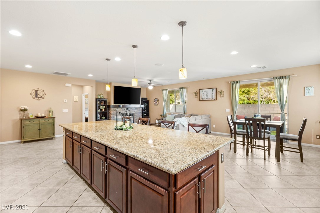 5776 Silver Cascade Avenue