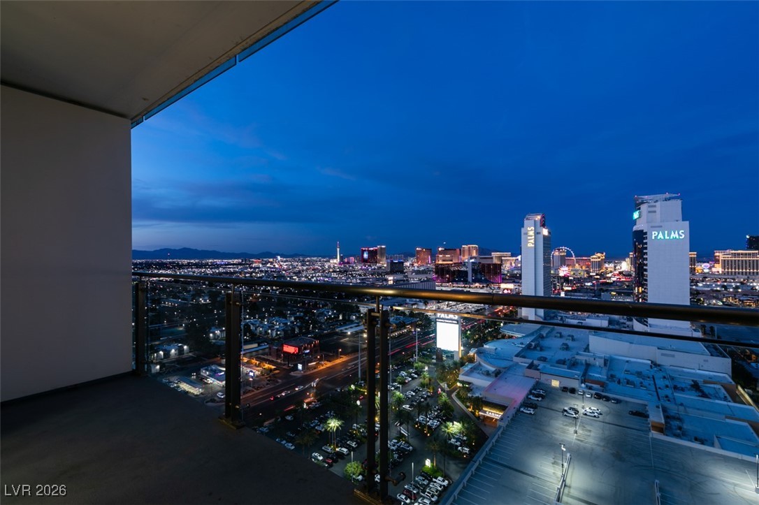 4381 FLAMINGO Road 2612