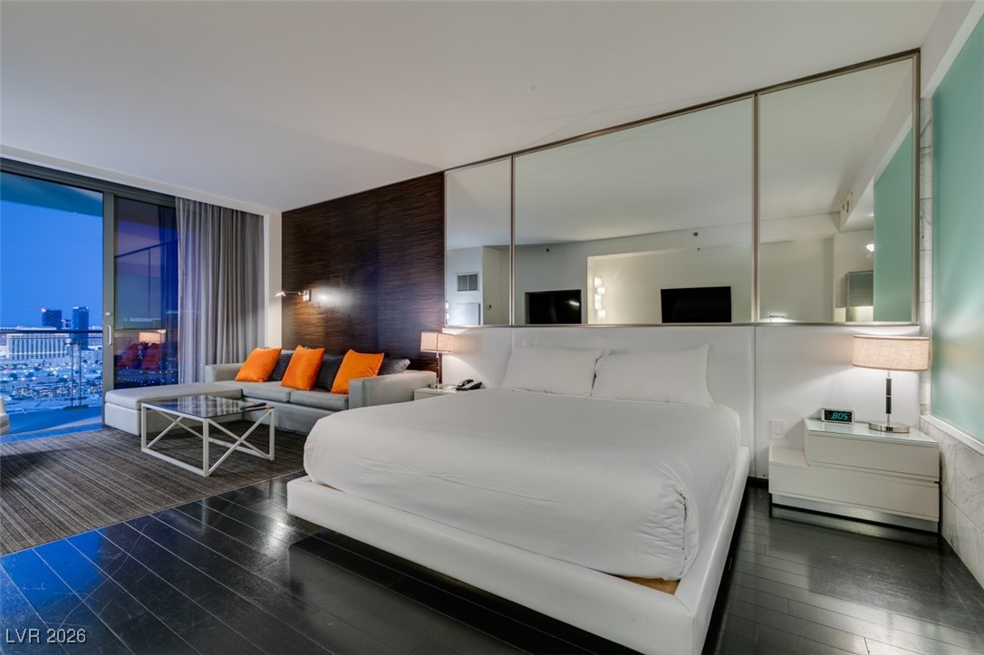 4381 FLAMINGO Road 2612