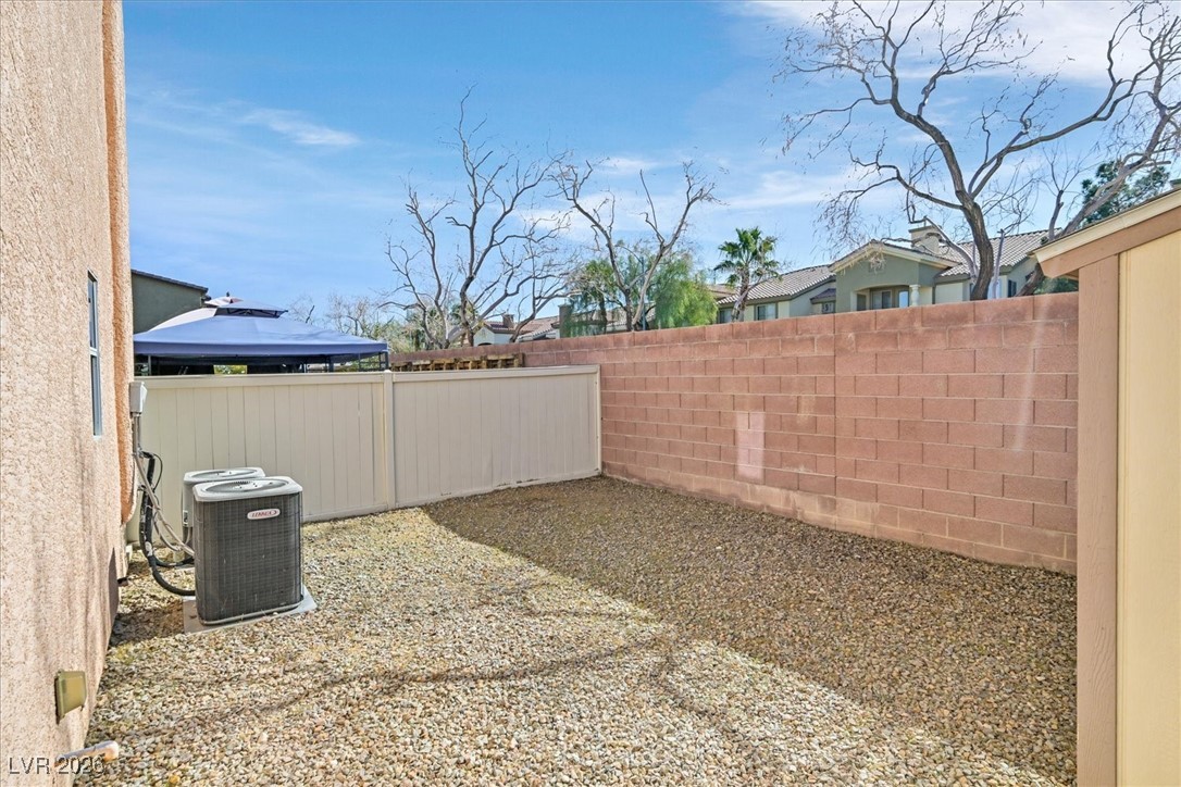 6051 Alameda Padre Avenue