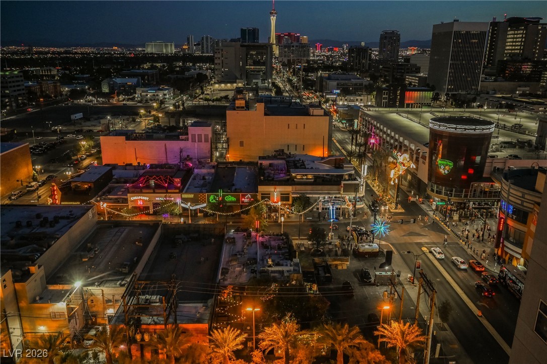 150 Las Vegas Boulevard 807